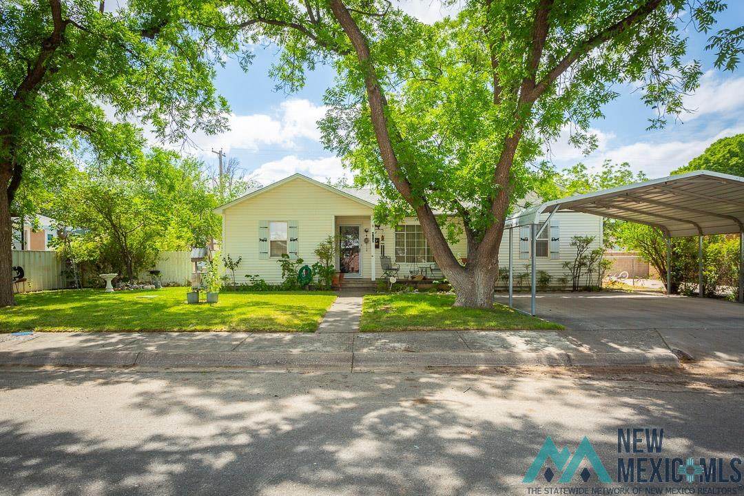 912 6th St Street - Photo 1