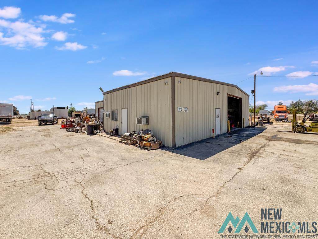 901 Katy Lane - Photo 1