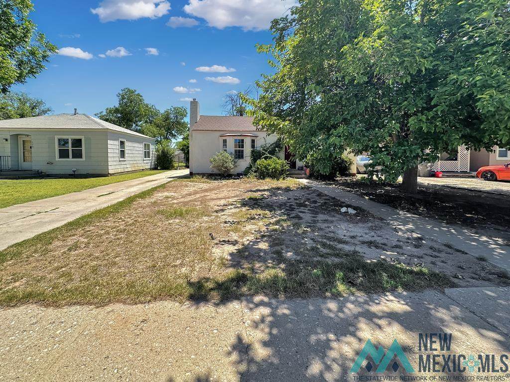 606 Mesa Street - Photo 1
