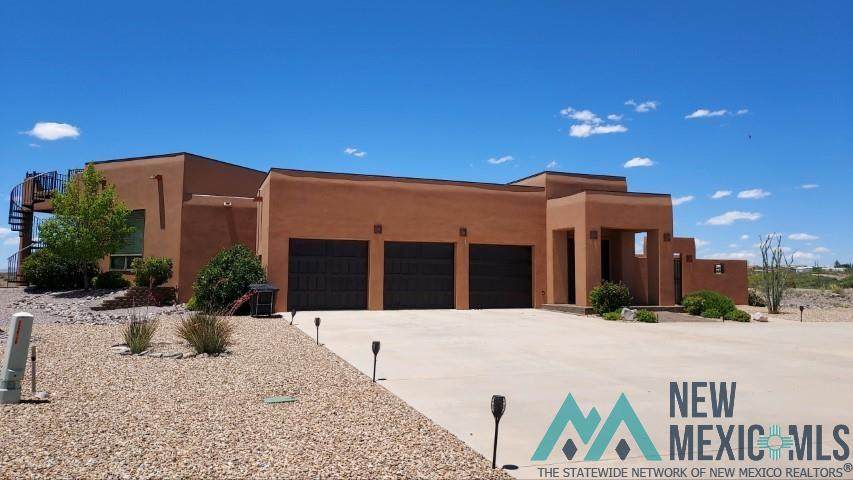 https://bt-photos.global.ssl.fastly.net/newmexico/orig_boomver_1_20263058-2.jpg