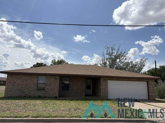 1516 Avenue H - Photo 1
