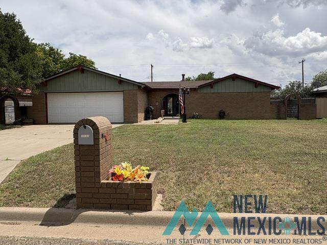 1037 Oakhurst - Photo 1