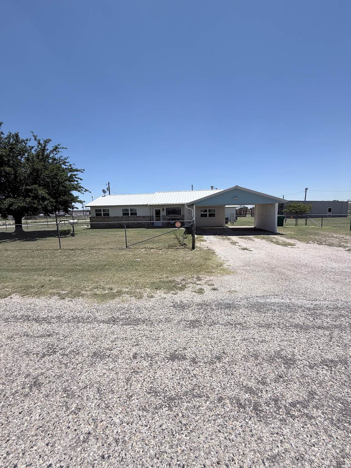 https://bt-photos.global.ssl.fastly.net/newmexico/orig_boomver_1_26000332-1.jpg