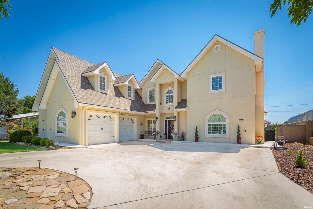 1608 26TH St - Photo 1