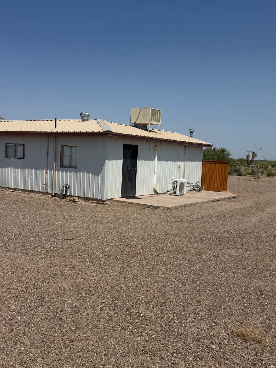 https://bt-photos.global.ssl.fastly.net/newmexico/orig_boomver_1_26000601-1.jpg