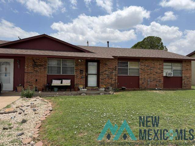 109 Circle Drive - Photo 1