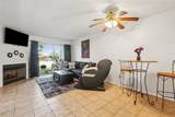 2425 Oxford Place - Photo 2