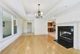 414 Emerald Street - Photo 3