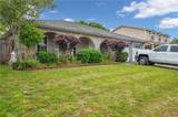 2161 Laurel Avenue - Photo 40
