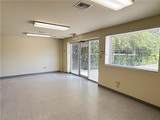 1655 Collins Boulevard - Photo 3