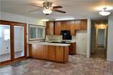 727 Hutchinson Street - Photo 5