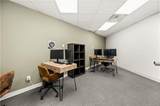 804 Versailles Boulevard - Photo 11