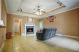 17379 Oak Hollow Drive - Photo 2