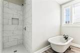 2301 Peniston Street - Photo 10