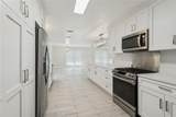 208 Country Club Boulevard - Photo 12