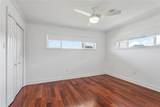 1434 Pier Avenue - Photo 18