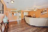 2889 Glenbrook Drive - Photo 2