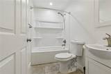 447 Roseland Parkway - Photo 13