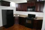 411 Chestnut Street - Photo 2