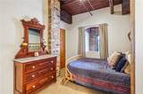 1107 Peters Street - Photo 27