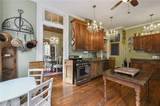 1021 Orleans Avenue - Photo 9