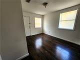 828 Salim Street - Photo 15