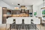 1011 Robert Street - Photo 11