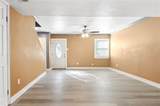 633/635 Farmington Place - Photo 3