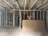 318 Lake Marina Avenue - Photo 3