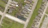 2400 Dubreuil Street - Photo 2