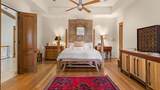 12100 Hay Hollow Road - Photo 34