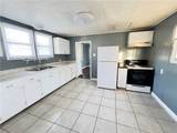 958 Avenue B - Photo 8