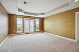 305 Charles Court - Photo 10