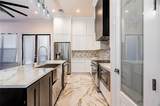 5511 Congress Drive - Photo 14