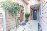 2425 Oxford Place - Photo 3