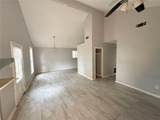 2744 Corinne Drive - Photo 3