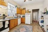 637 Alexander Street - Photo 4