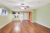 3016 Taft Park - Photo 4
