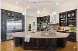 1036 Lakeshore Boulevard - Photo 8