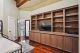 1107 Peters Street - Photo 11