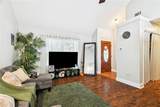 345 Mapleleaf Drive - Photo 4