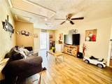 147 Prairieview Court - Photo 8