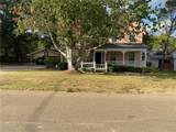 401 Avenue Avenue - Photo 2