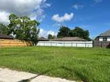 2400 Legend Drive - Photo 2