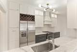 801 Rue Burgundy Street - Photo 6