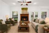 203 Chaucer Lane - Photo 4