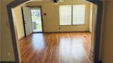 2225 Noble Street - Photo 7