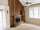 914 Executive Court - Photo 2
