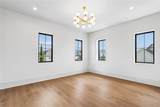 805 Chretien Point Avenue - Photo 22