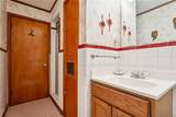 158 Roselyn Park Place - Photo 12